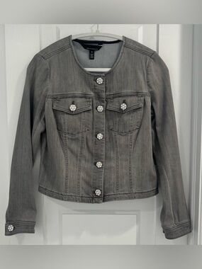 White House Black Market Cropped Denim Jacket, Size XS